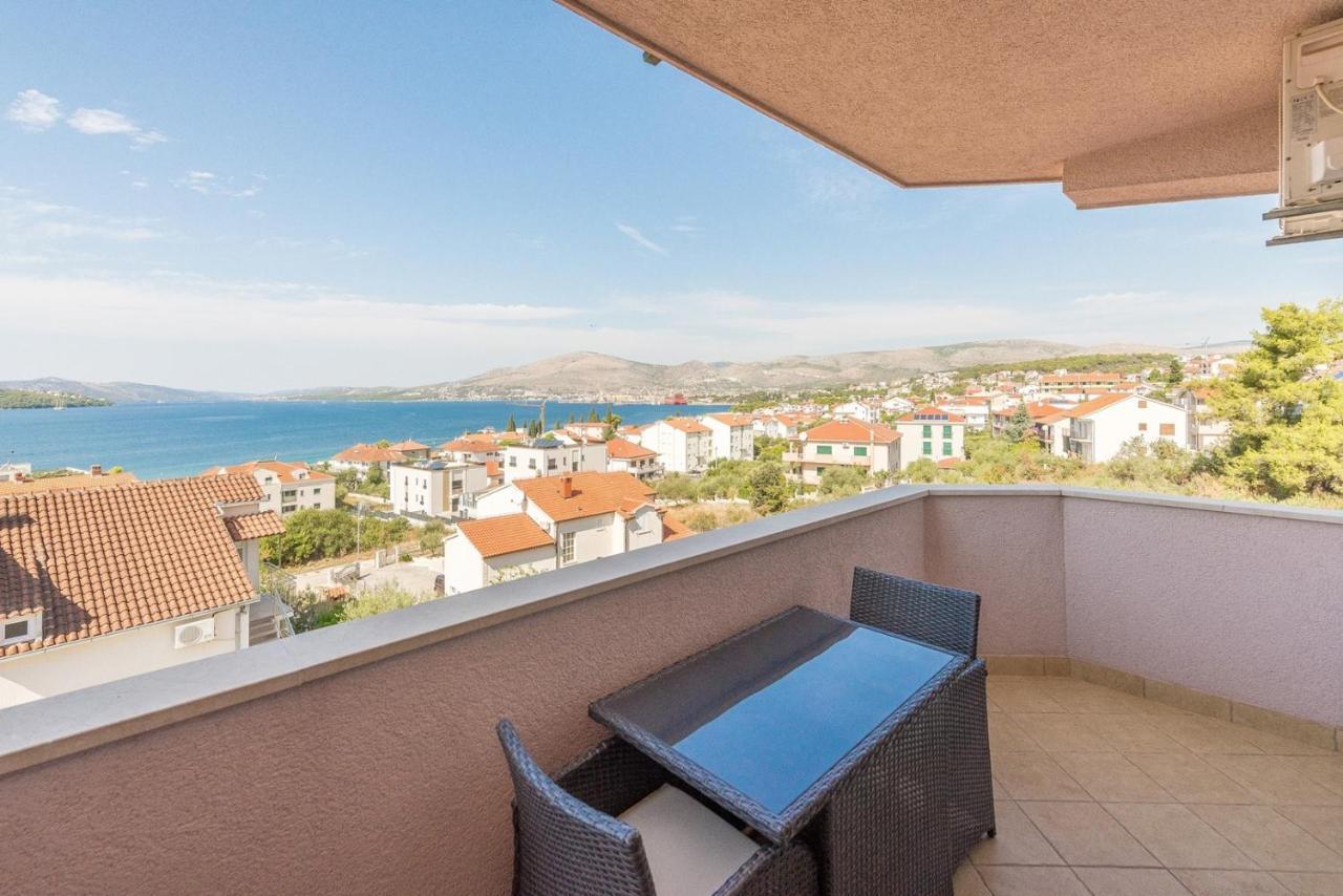 Apartments Ivana-Mira Okrug Gornji Exteriér fotografie