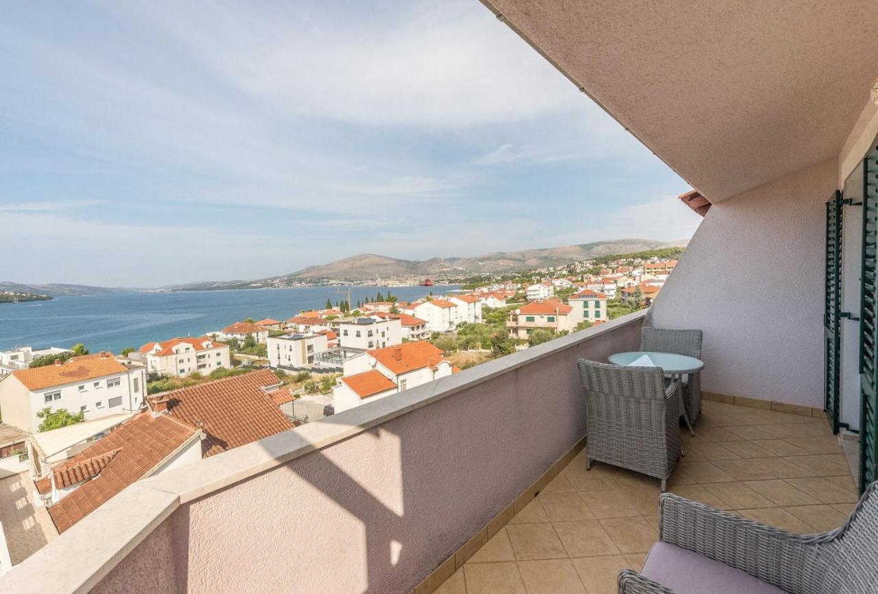 Apartments Ivana-Mira Okrug Gornji Exteriér fotografie