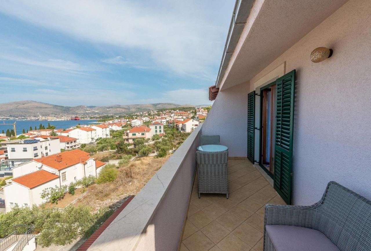 Apartments Ivana-Mira Okrug Gornji Exteriér fotografie