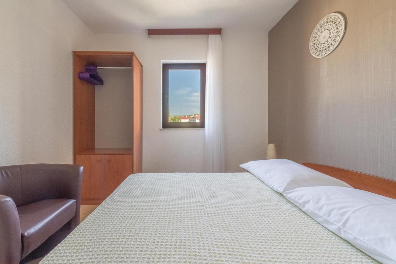 Apartments Ivana-Mira Okrug Gornji Exteriér fotografie