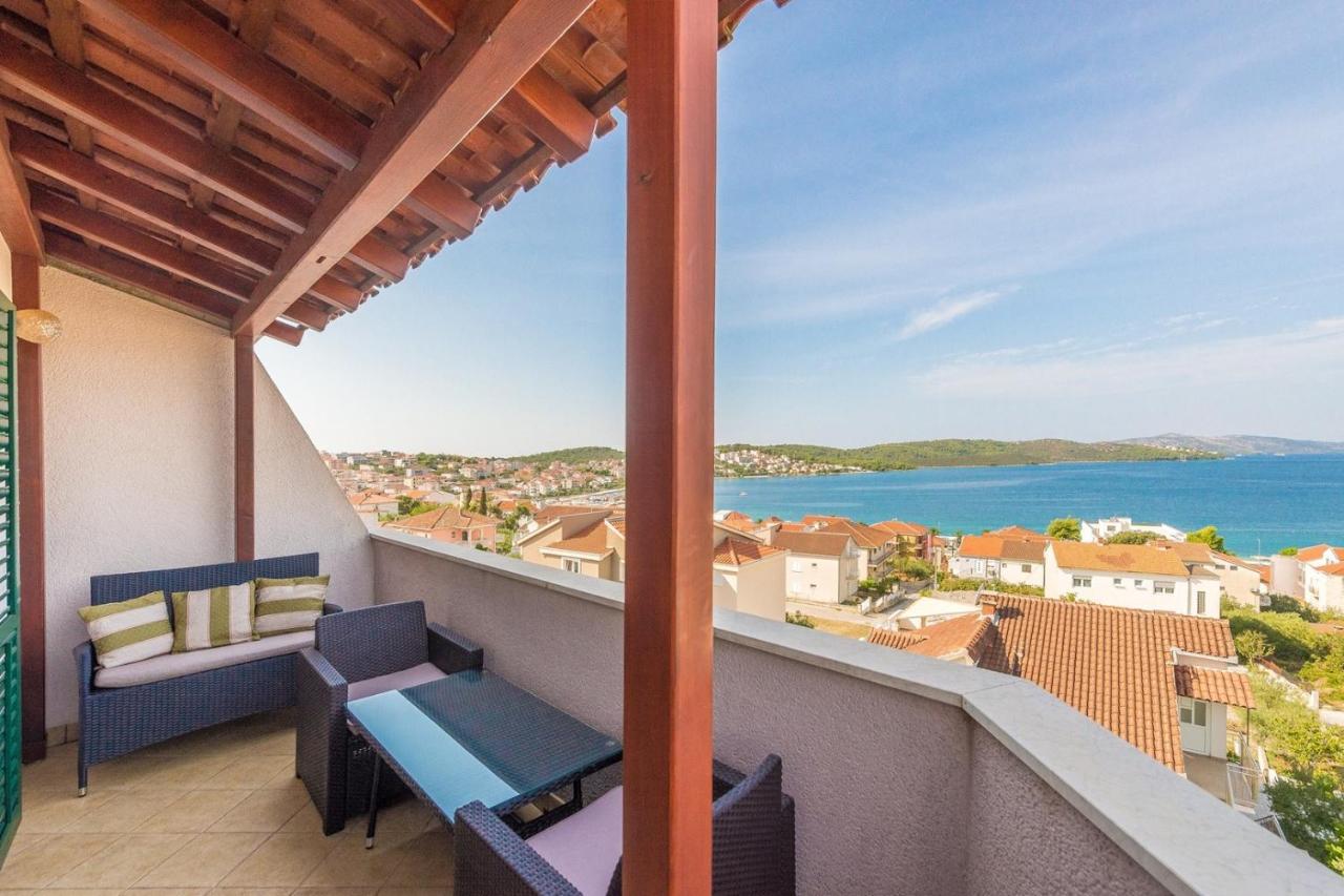 Apartments Ivana-Mira Okrug Gornji Exteriér fotografie